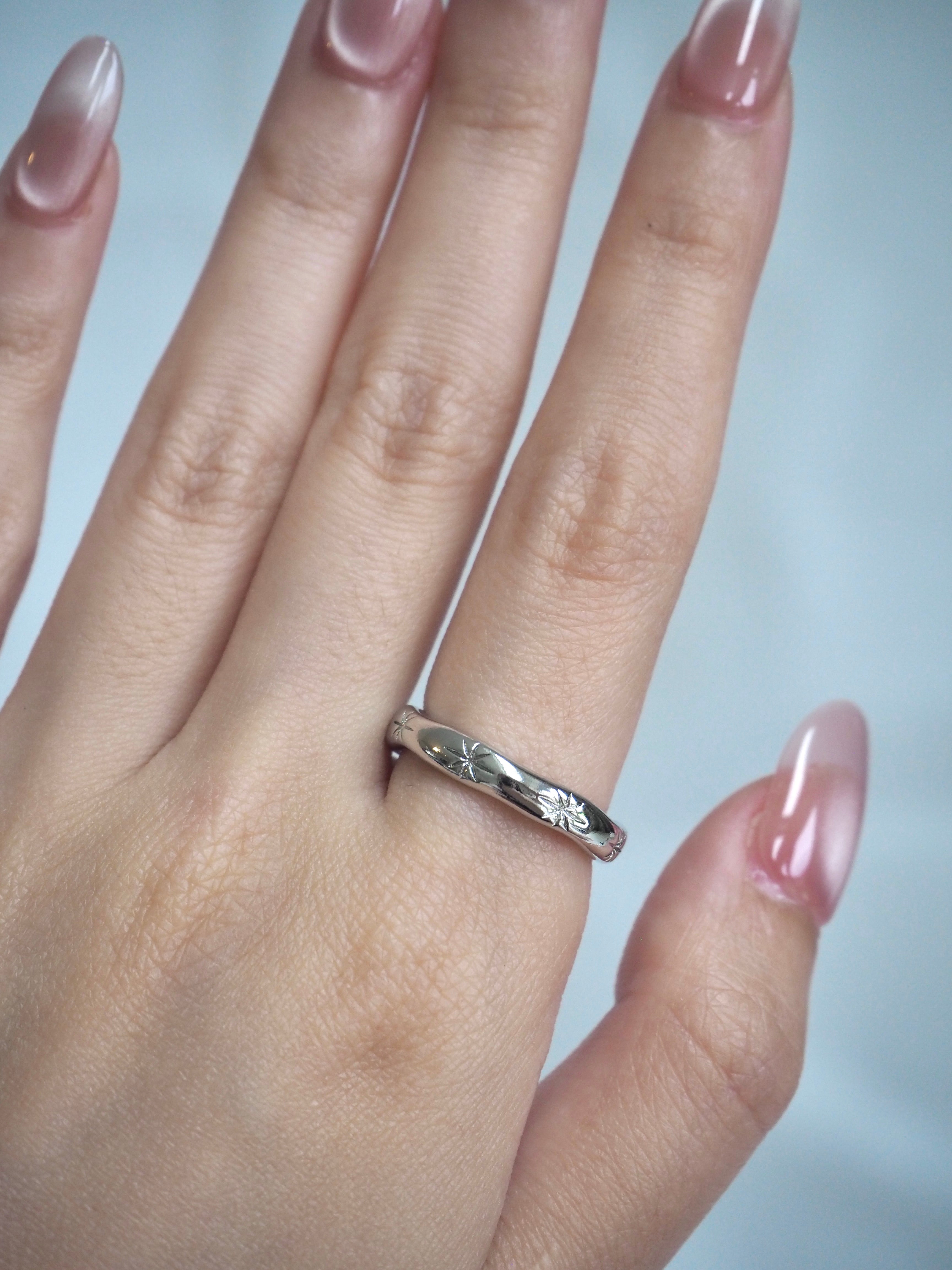 glitter twinkle ring