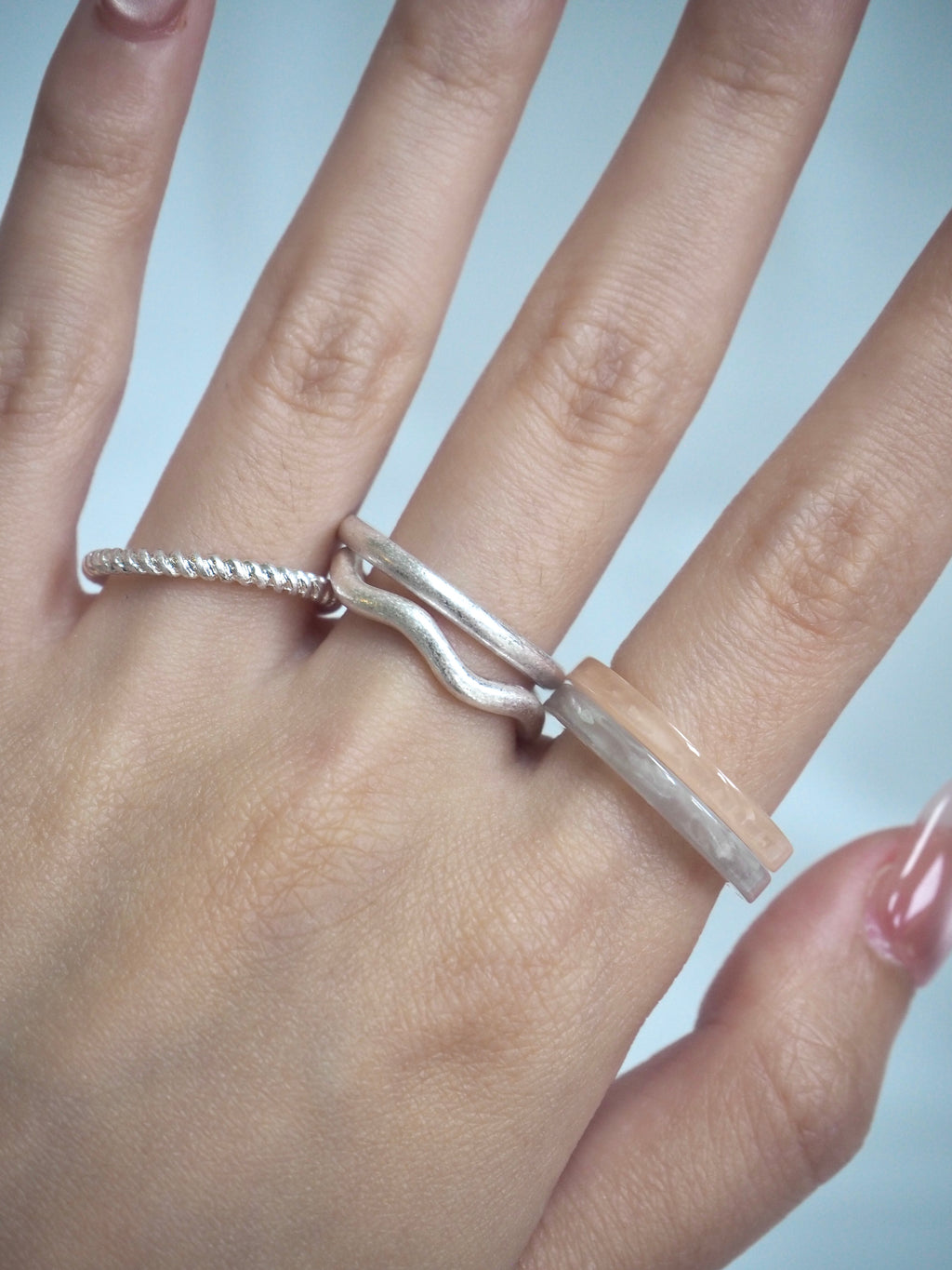 7-in-1 acrylic layered ring set