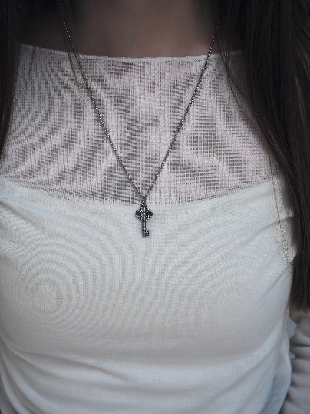 [surgical steel] unisex key necklace
