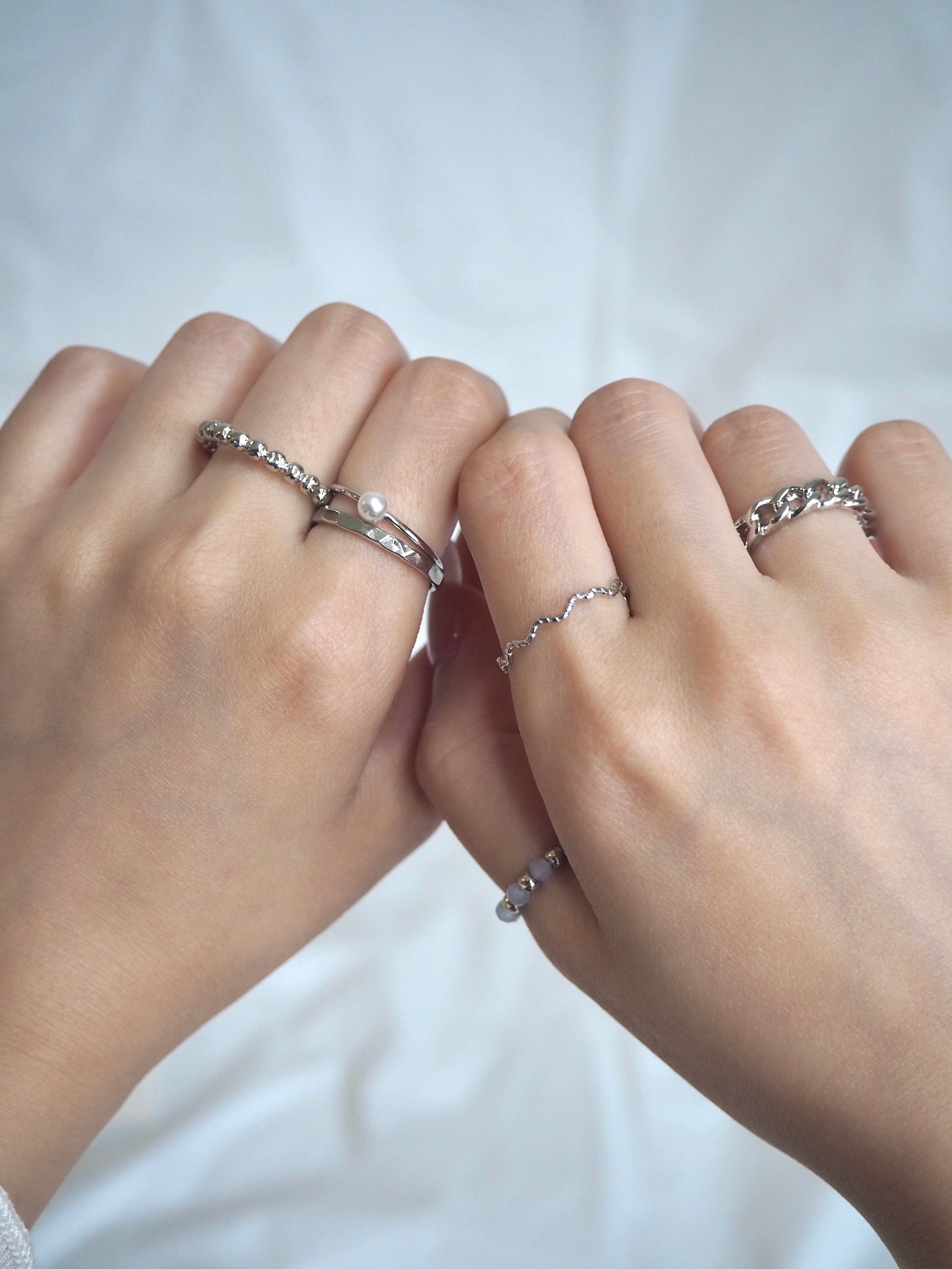 6-in-1 beaded chain ring set