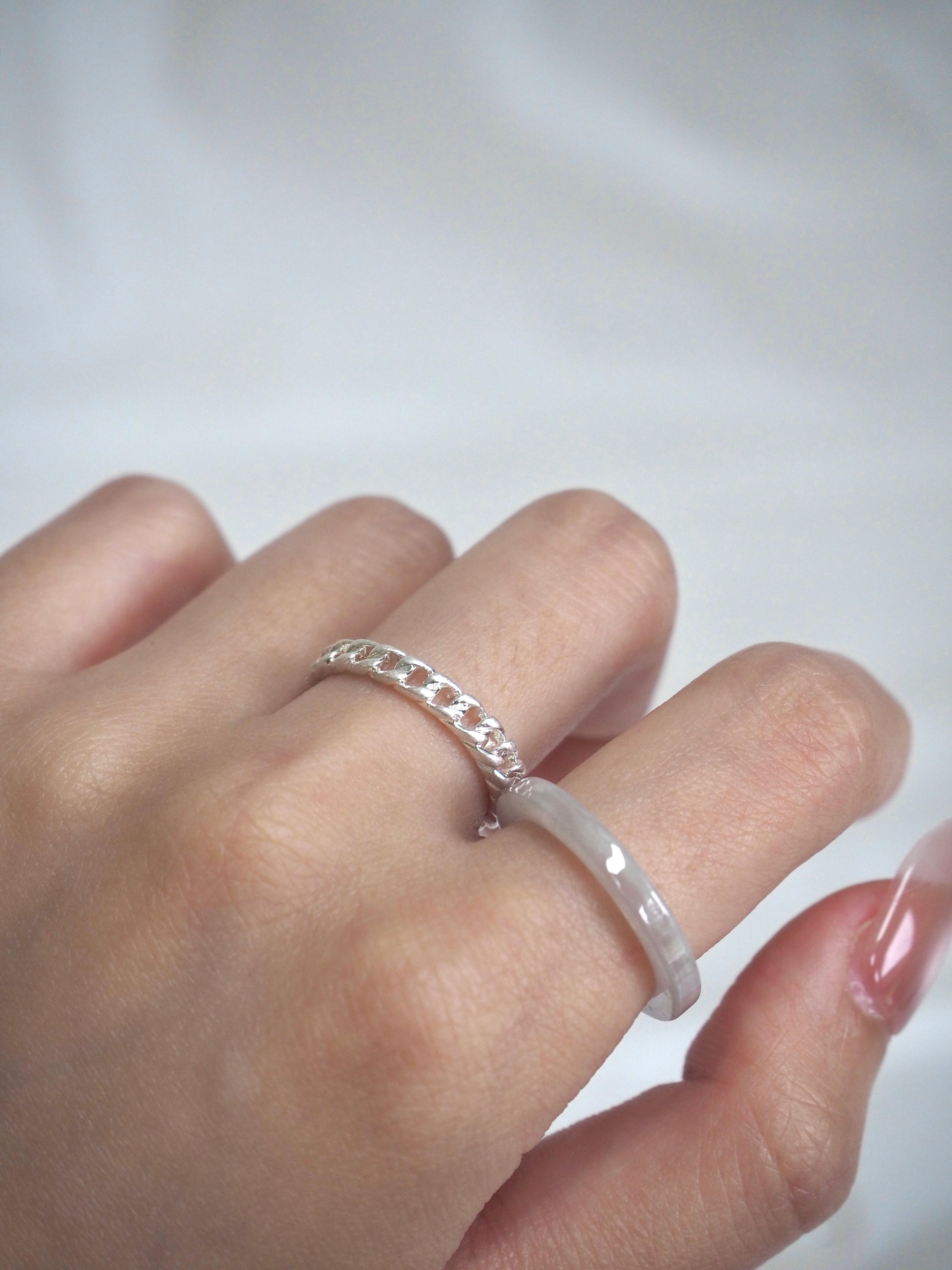 7-in-1 acrylic layered ring set