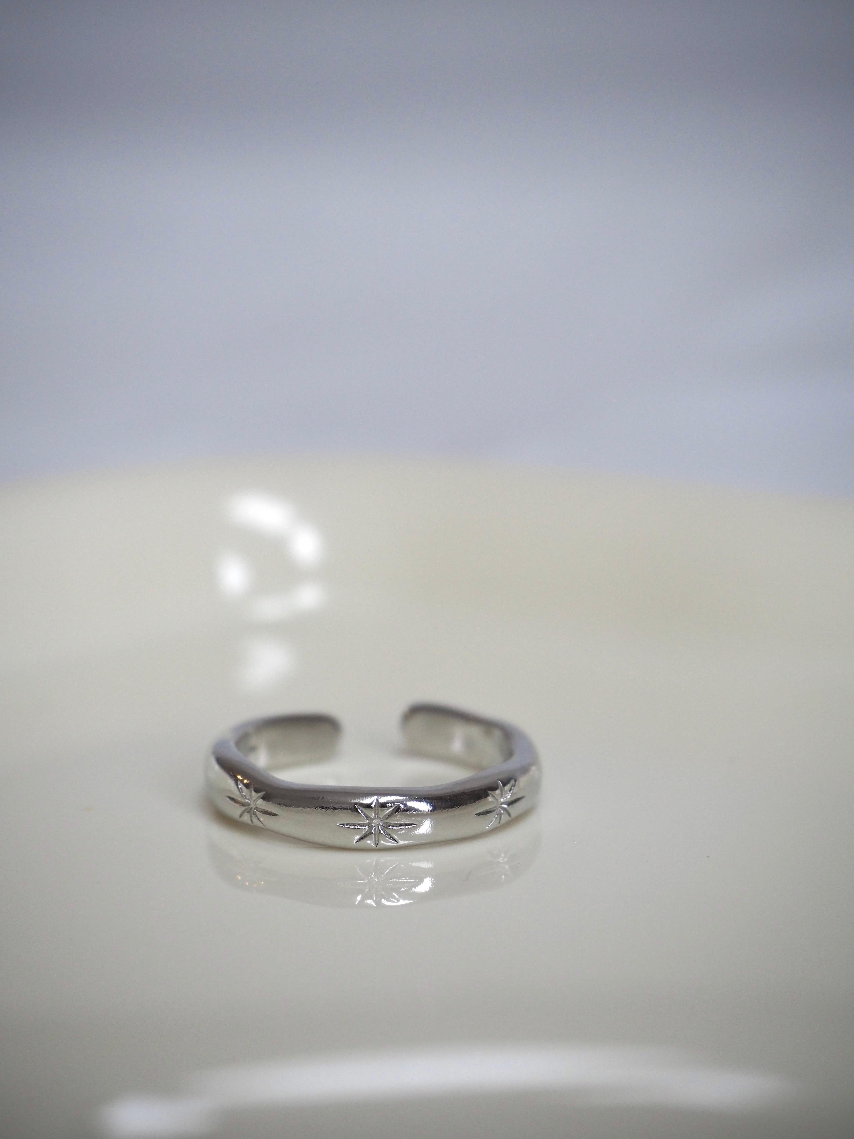 glitter twinkle ring