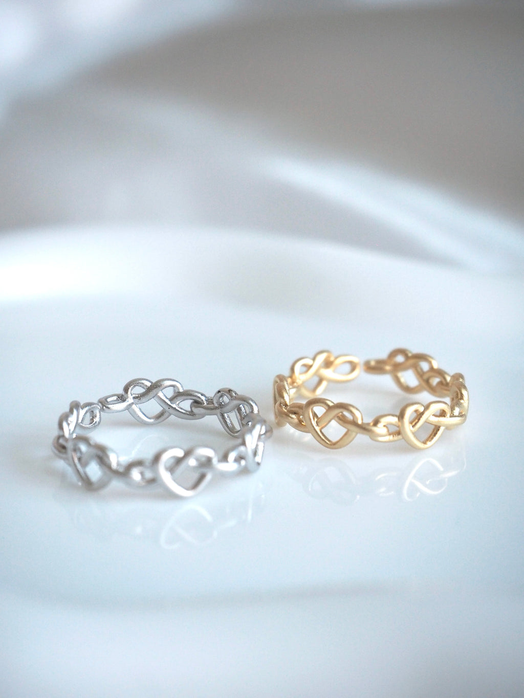 matte heart pretzel open ring