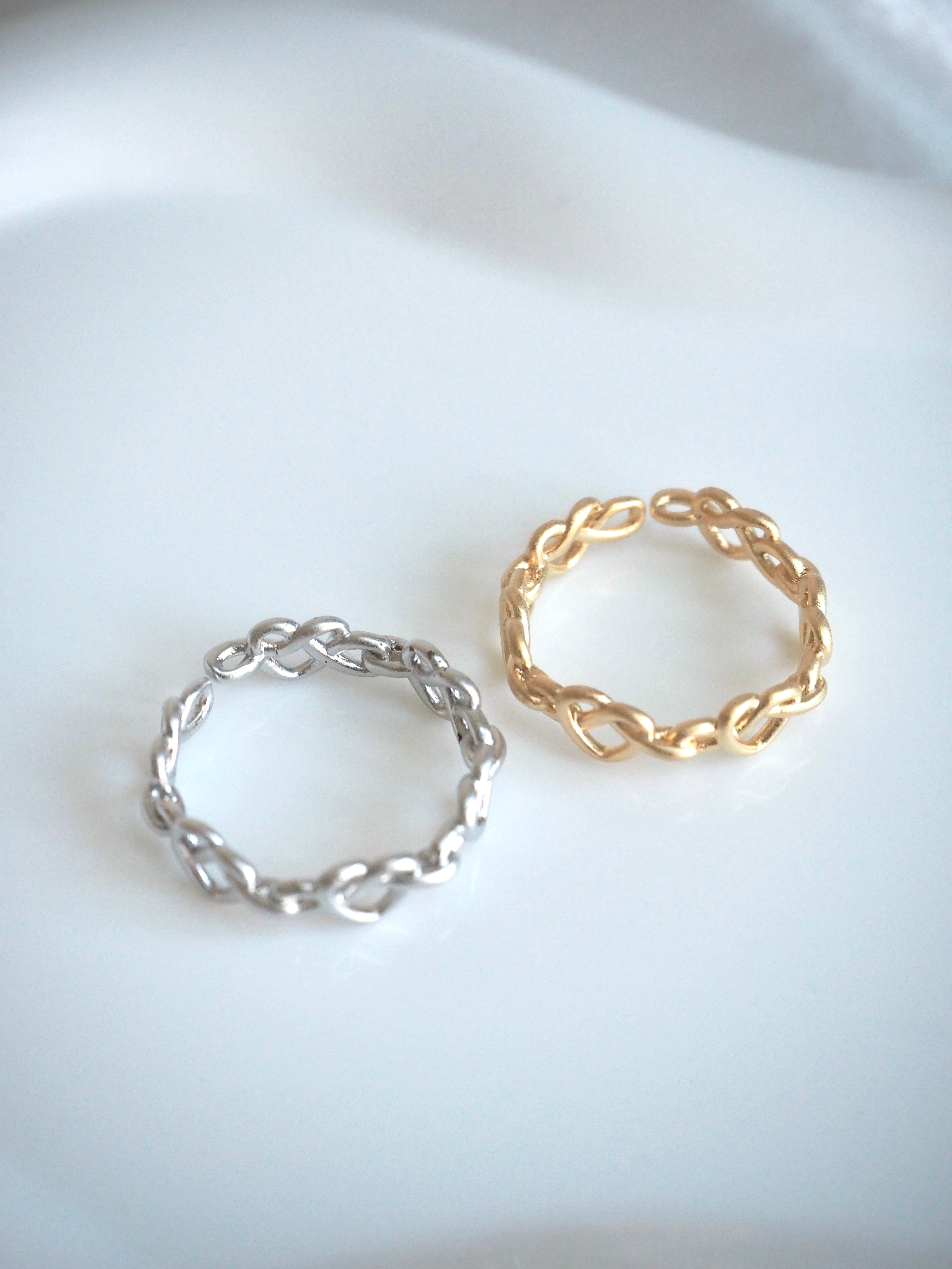 matte heart pretzel open ring