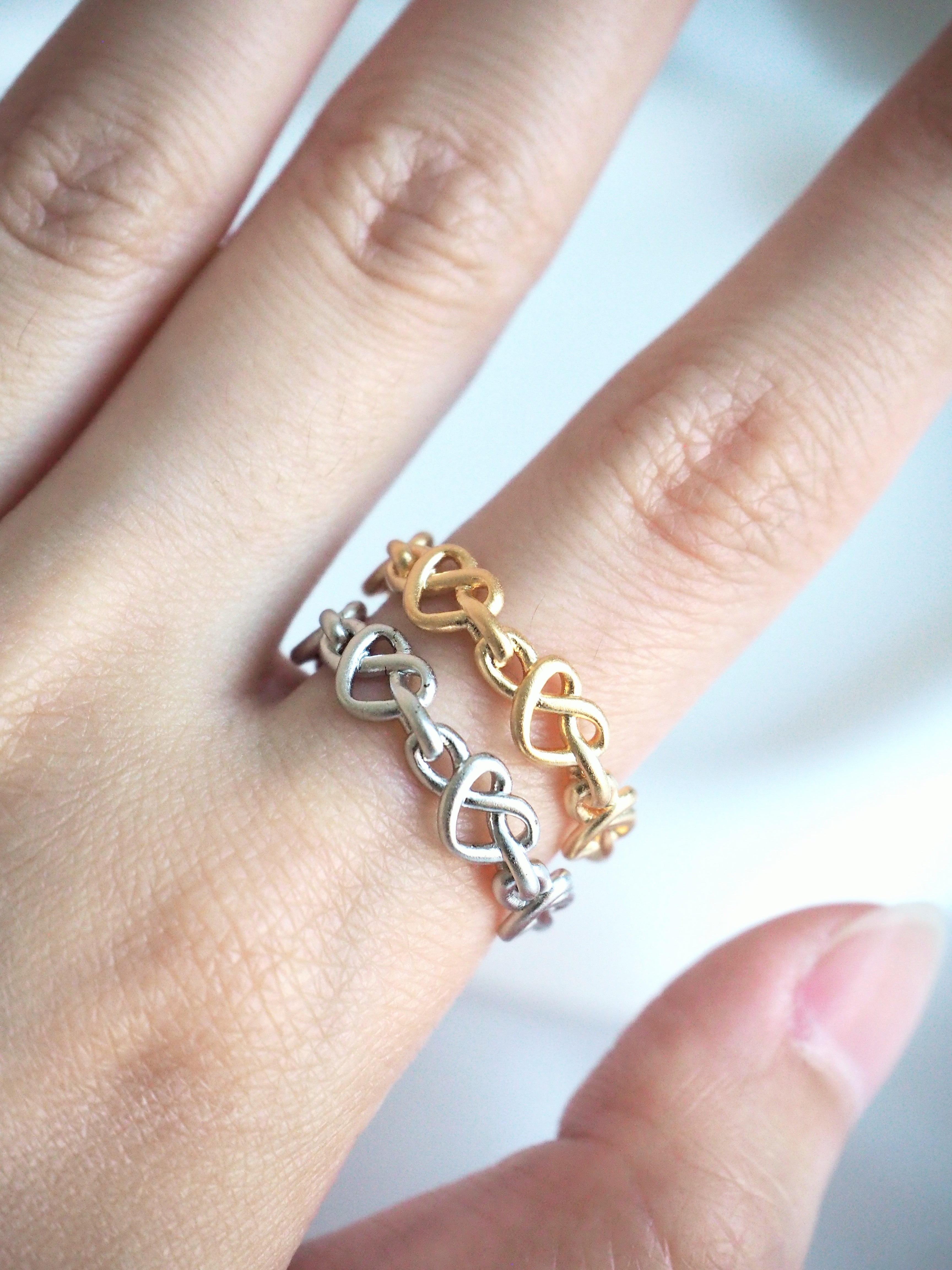 matte heart pretzel open ring