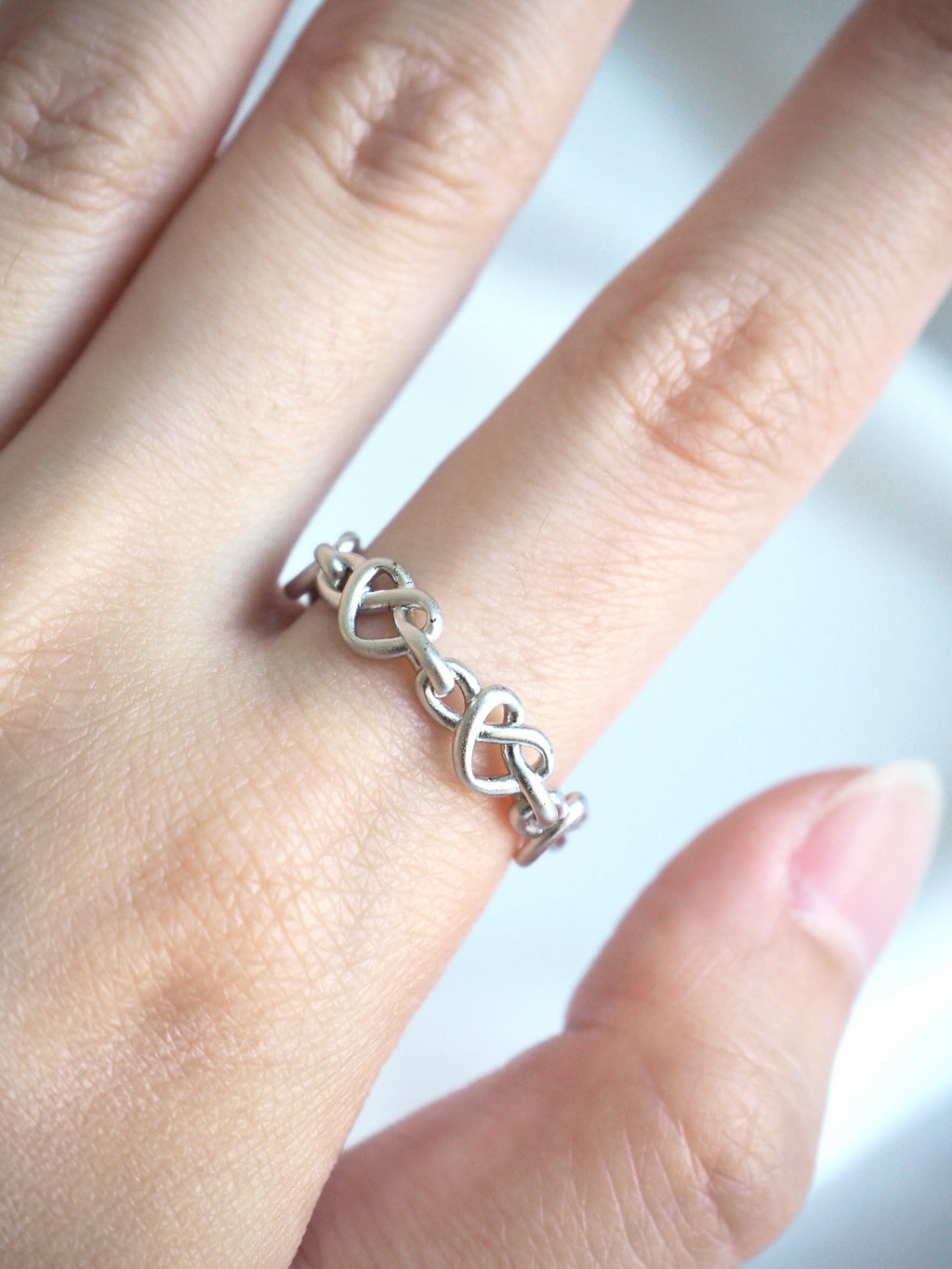 matte heart pretzel open ring
