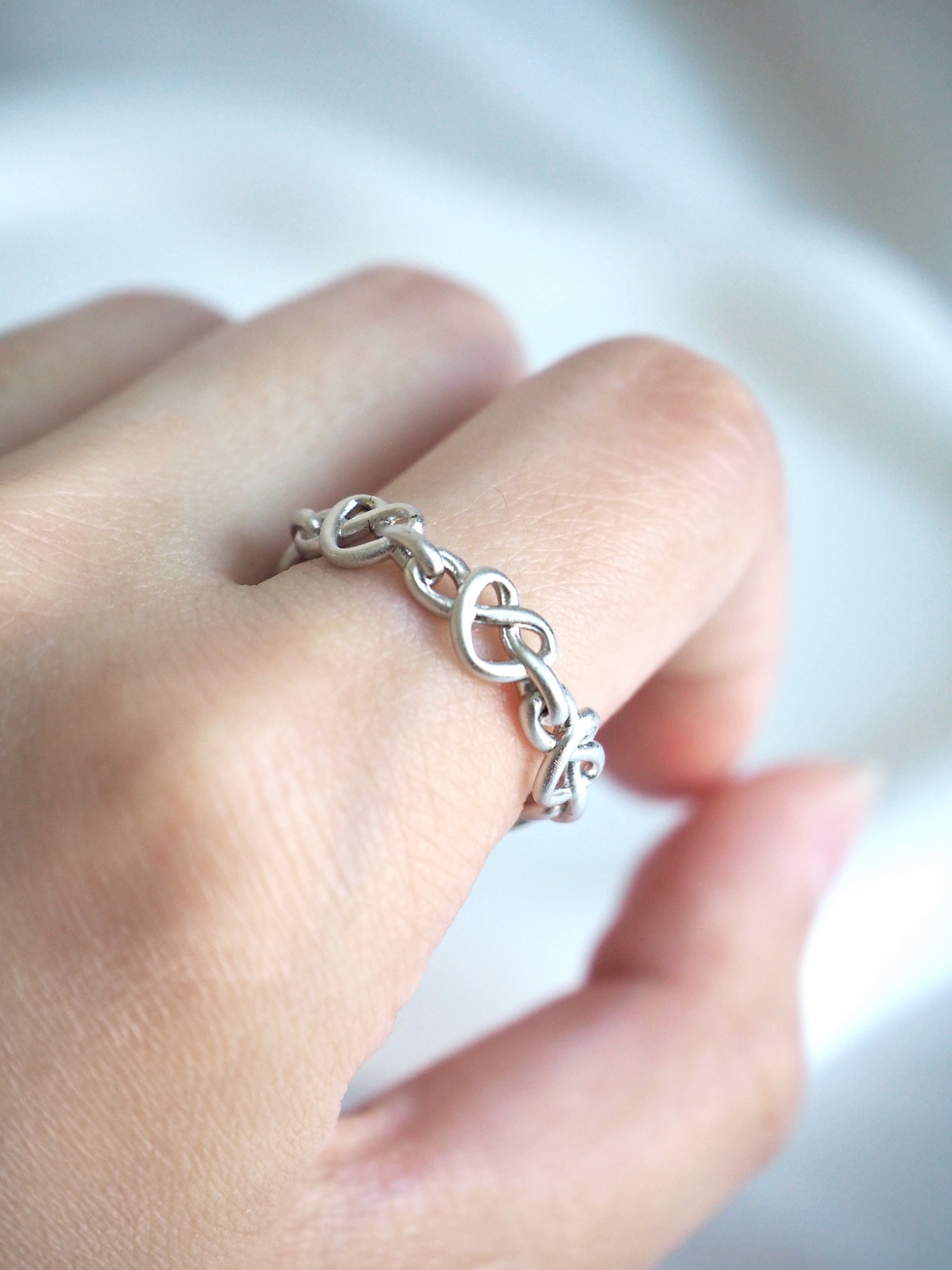 matte heart pretzel open ring