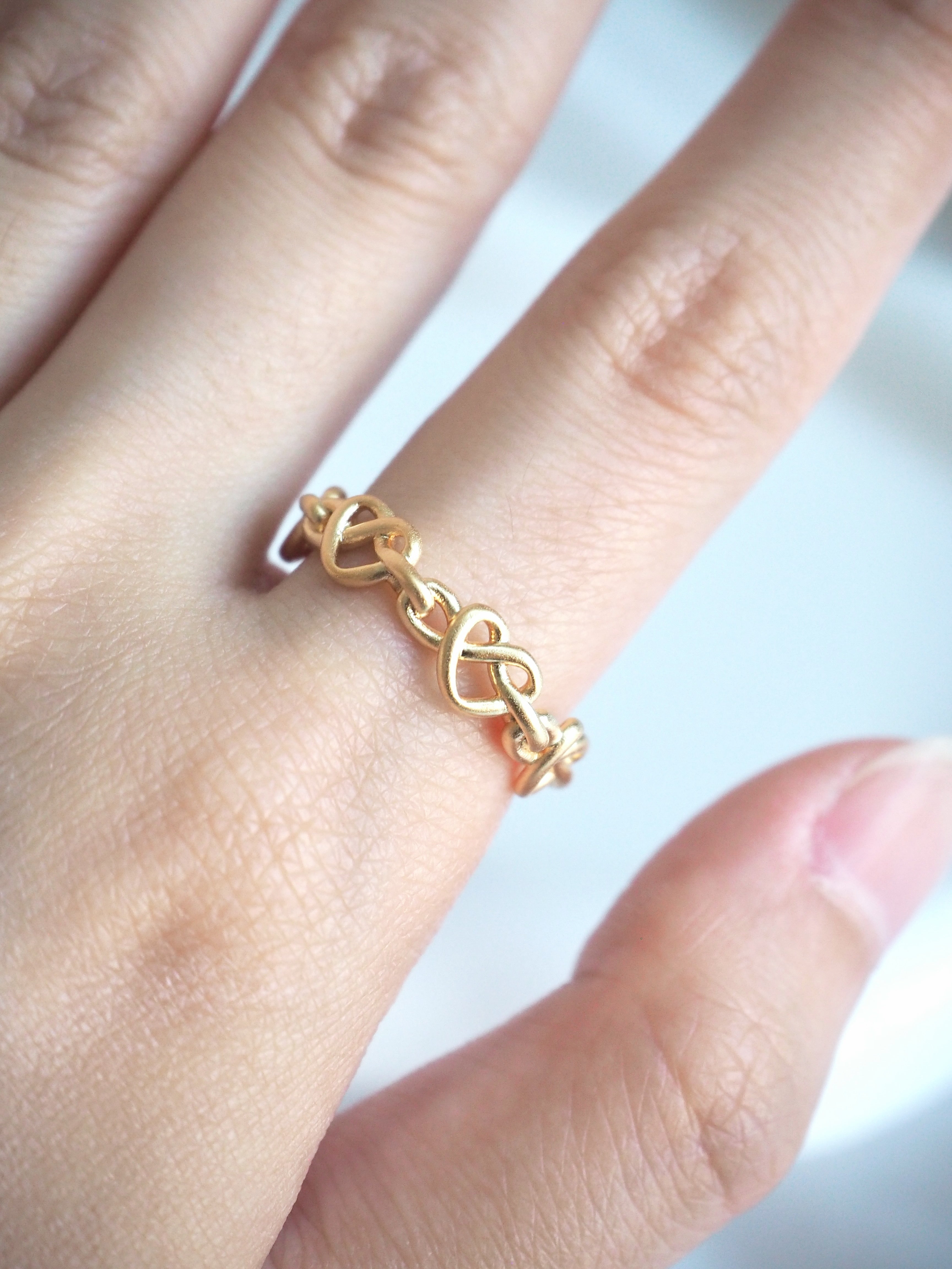 matte heart pretzel open ring