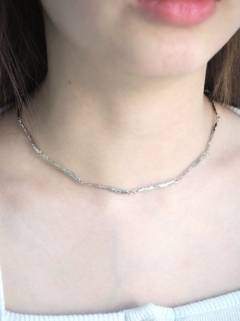 simple bar necklace