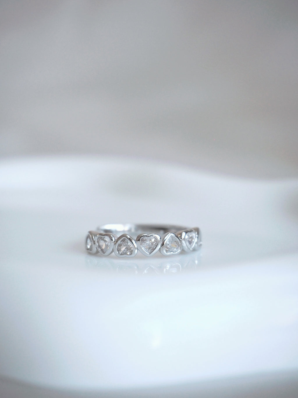 silver-plated heart cubic zirconia ring