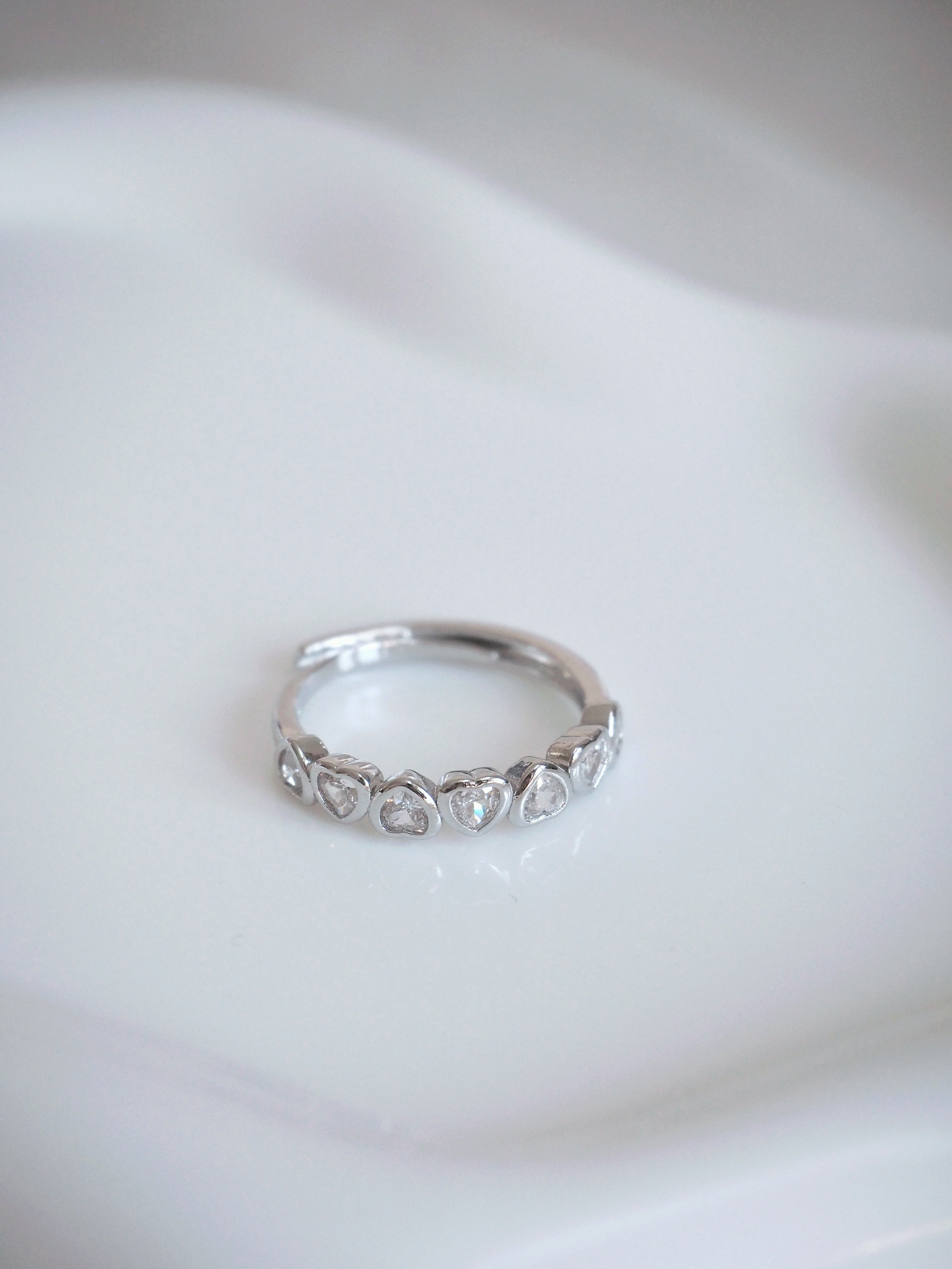 silver-plated heart cubic zirconia ring