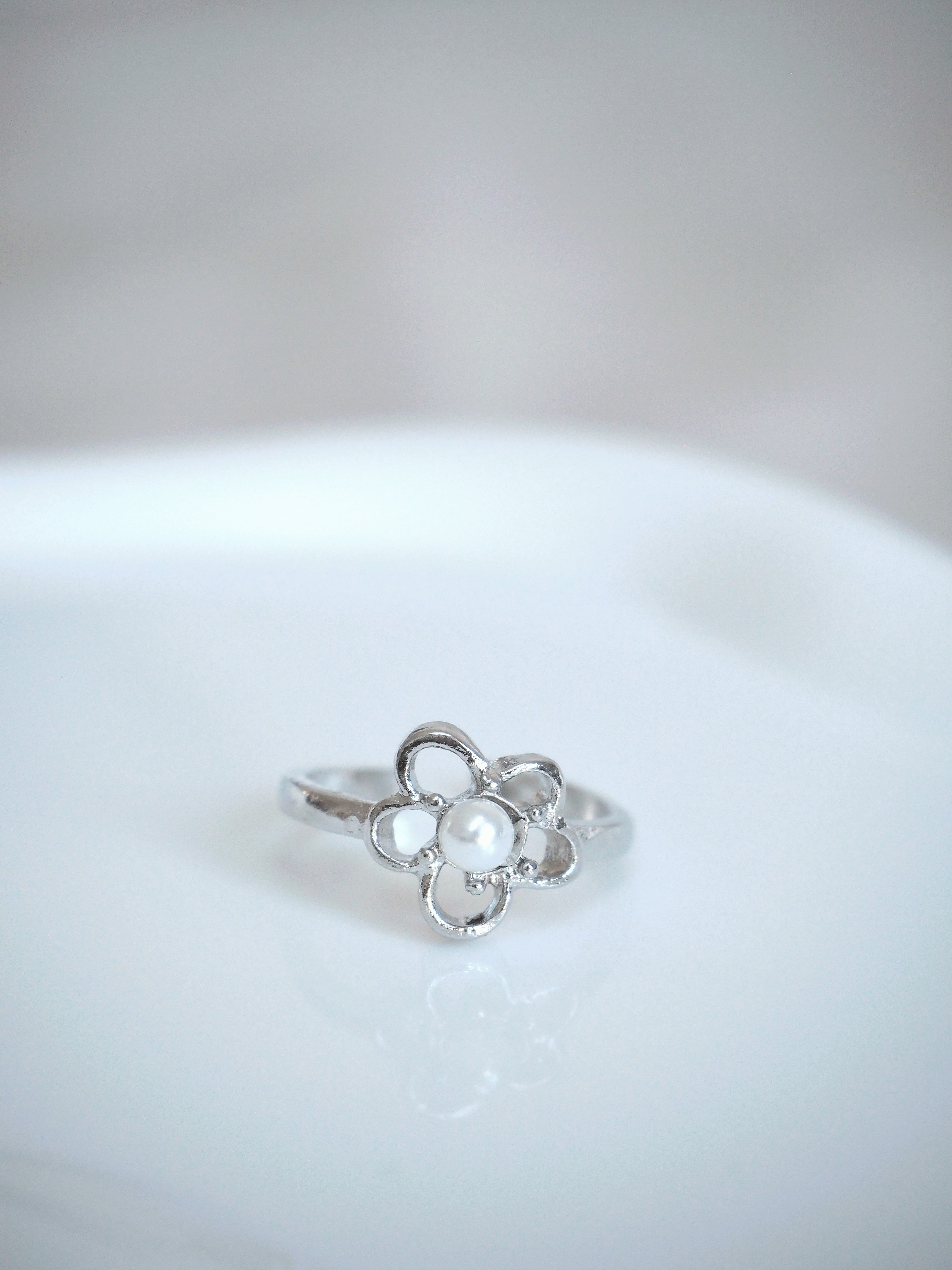 flower pearl ring