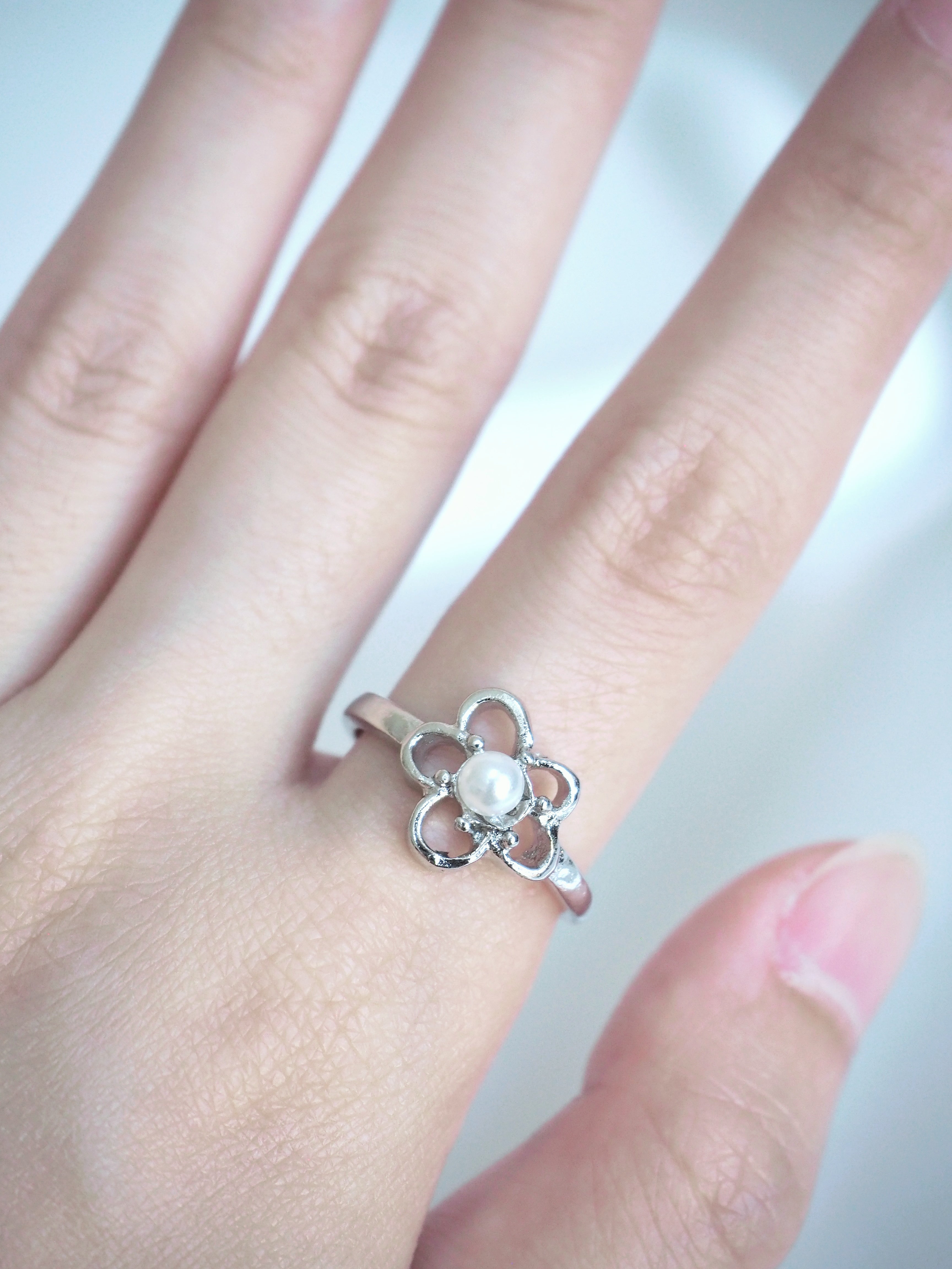 flower pearl ring