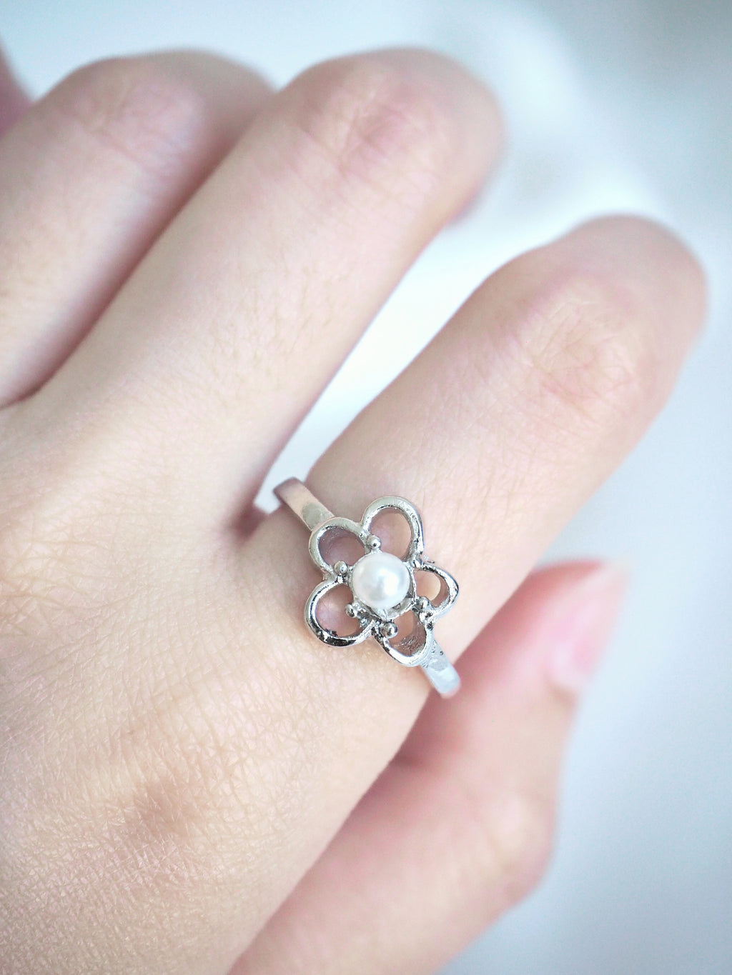 flower pearl ring
