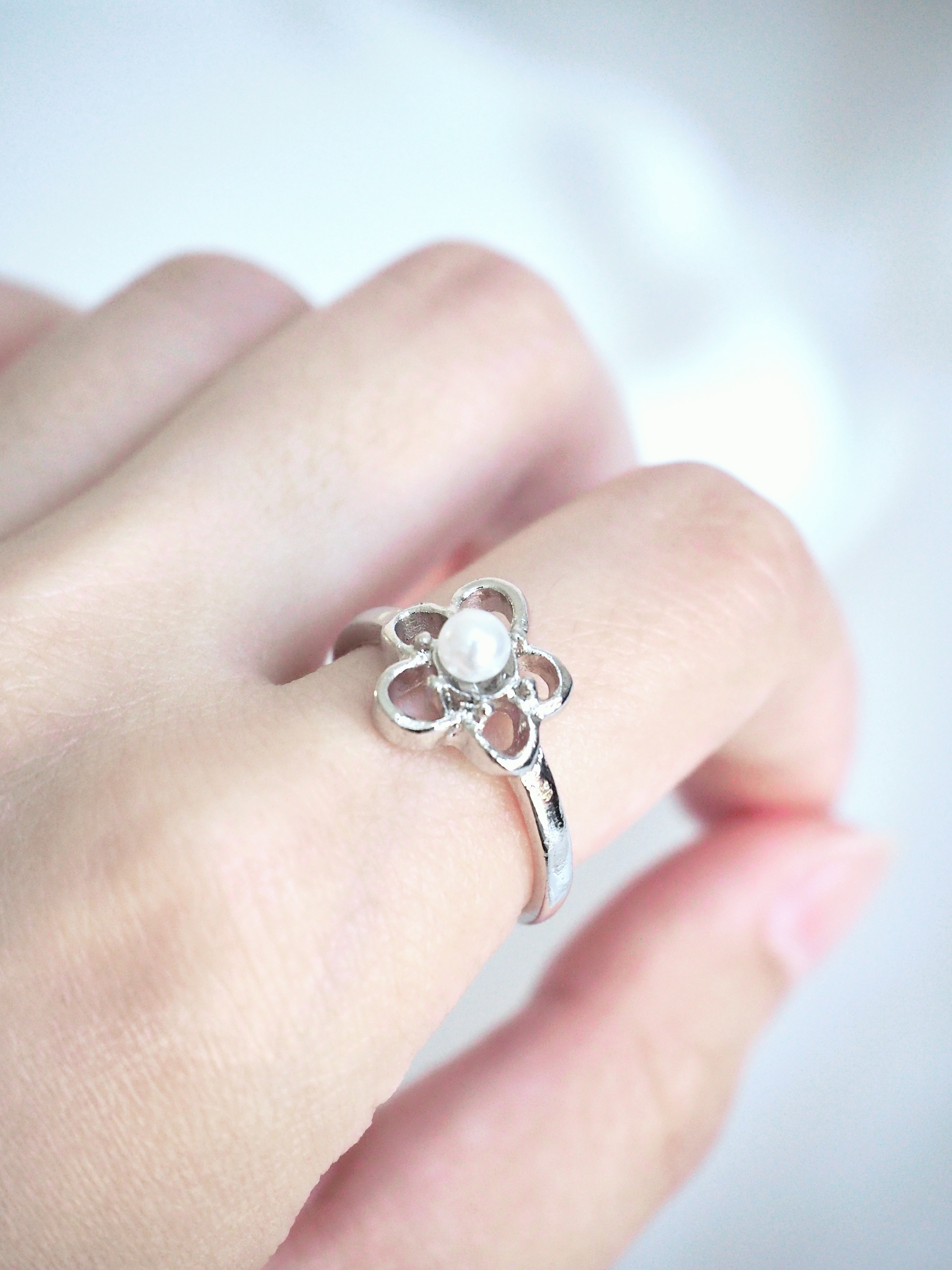 flower pearl ring