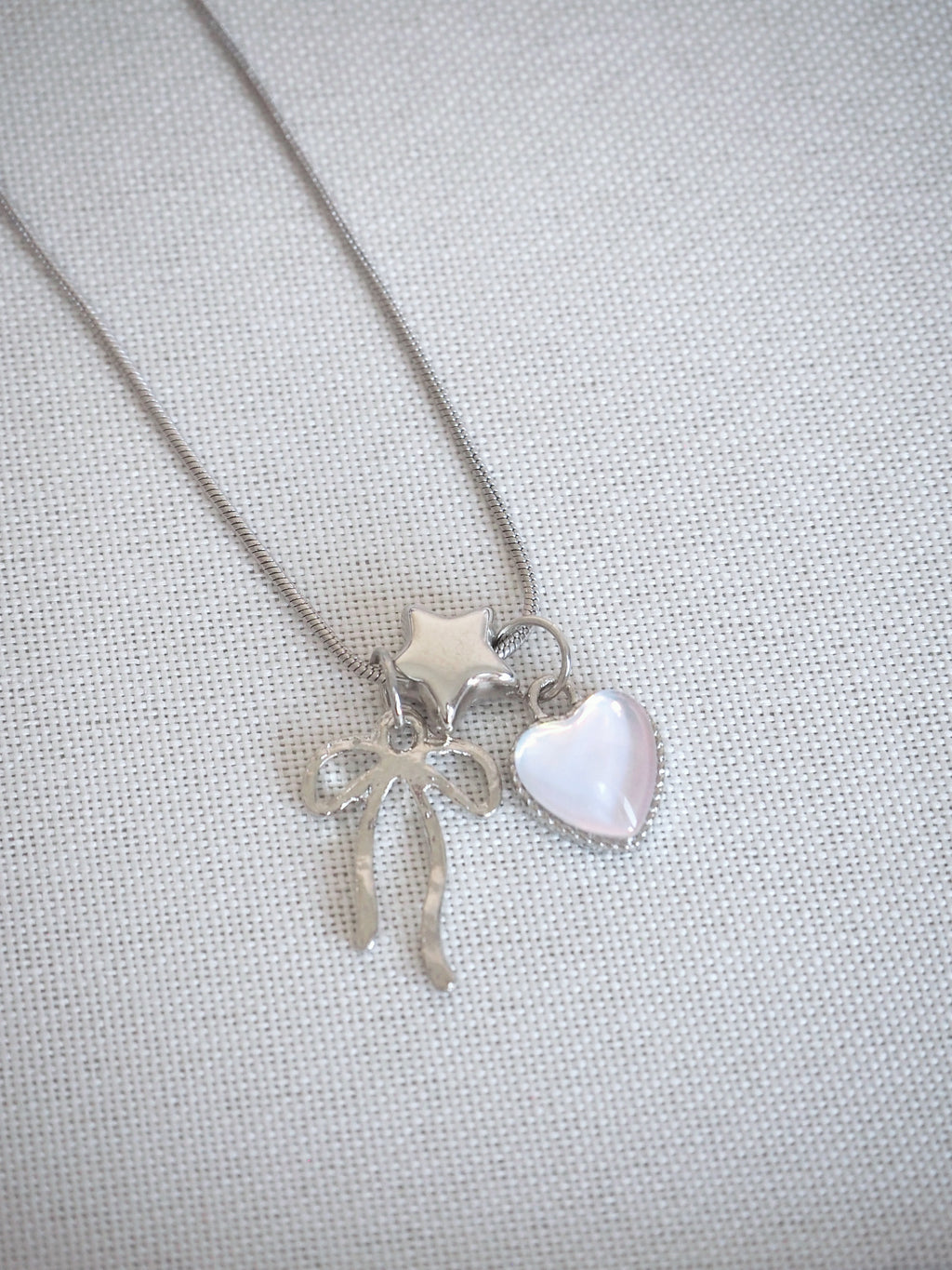 cute ribbon pendants snake chain necklace