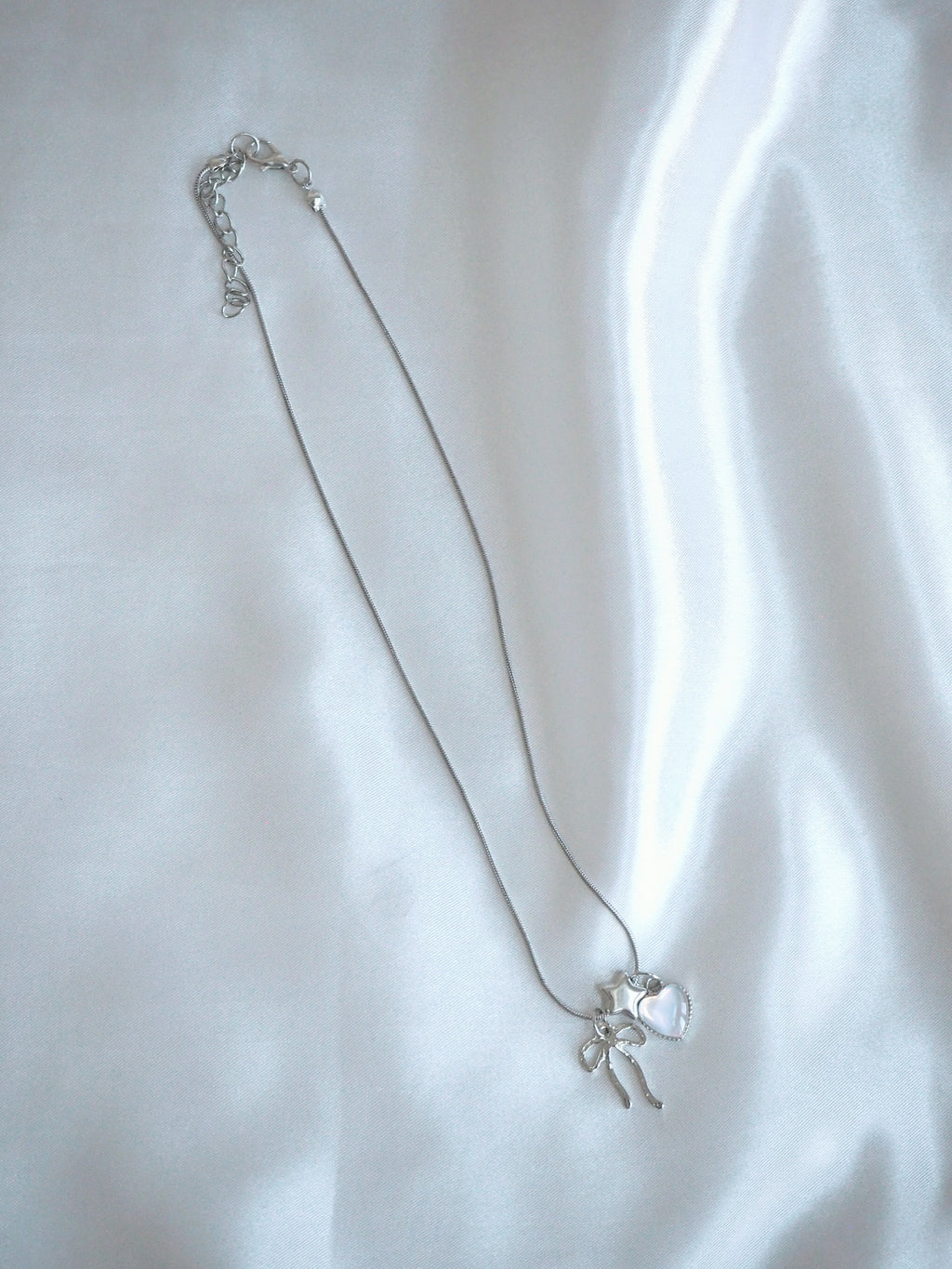 cute ribbon pendants snake chain necklace