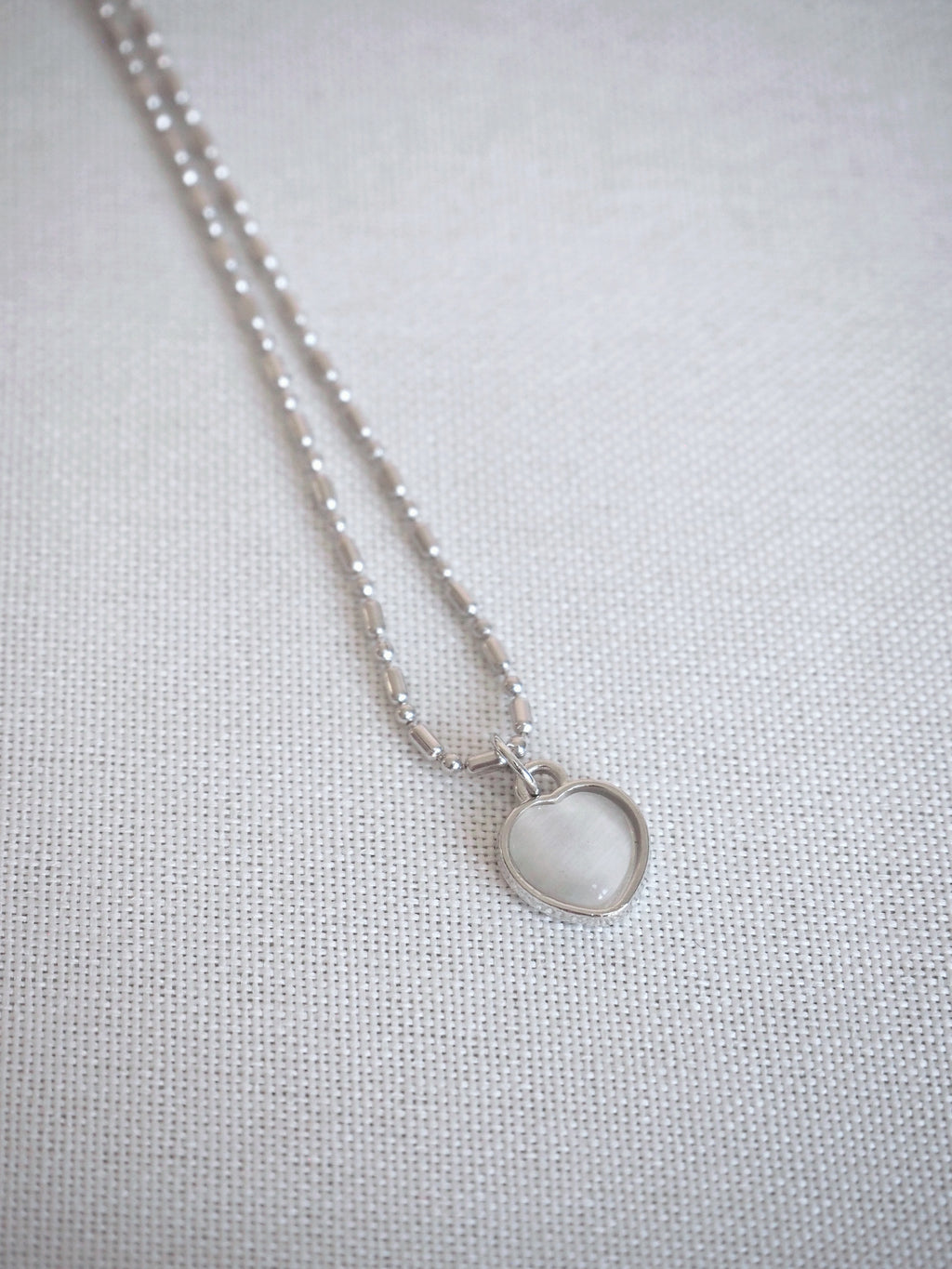 milky heart necklace