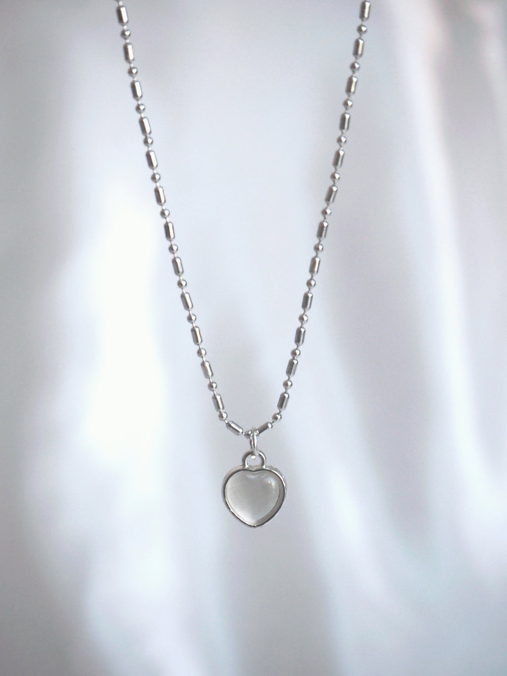 milky heart necklace