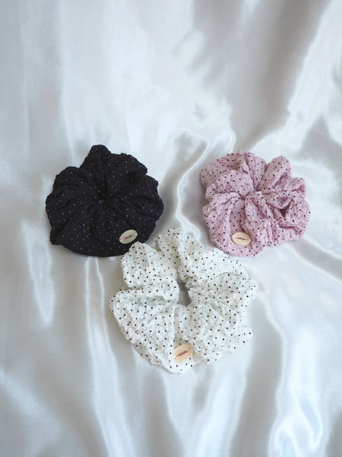 button dot ruched scrunchie