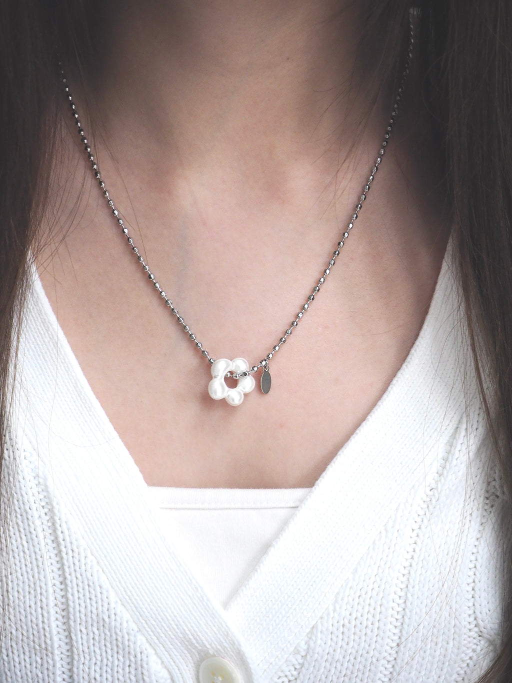 military emblem flower necklace