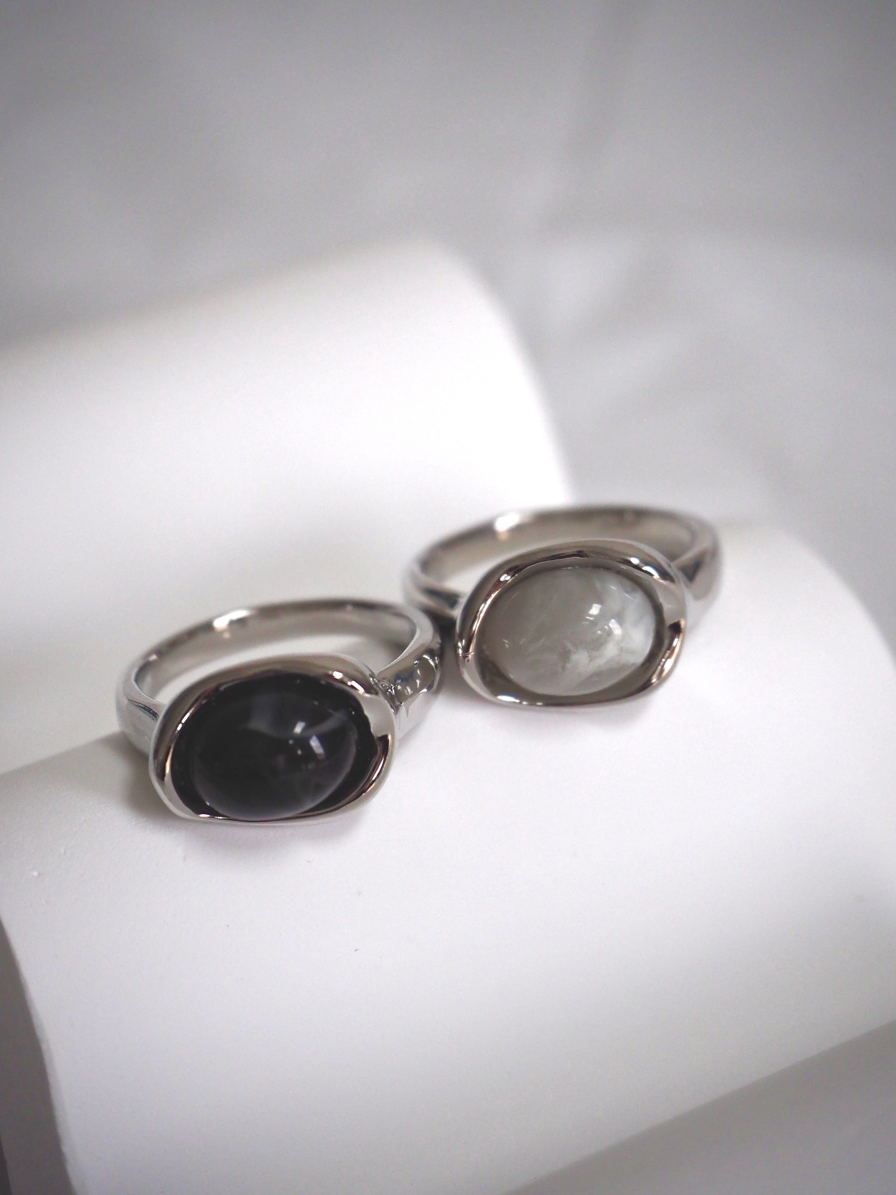 homaika gemstone ring