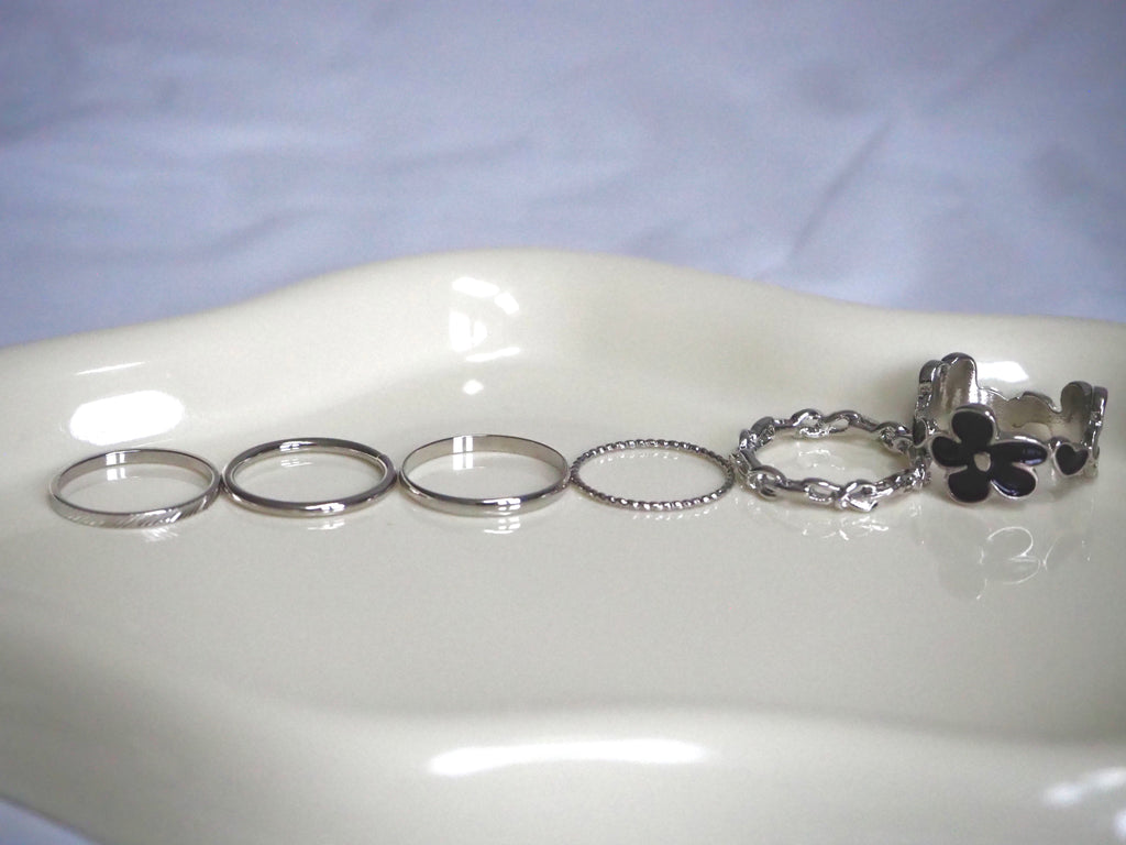 6-in-1 flower layered ring set