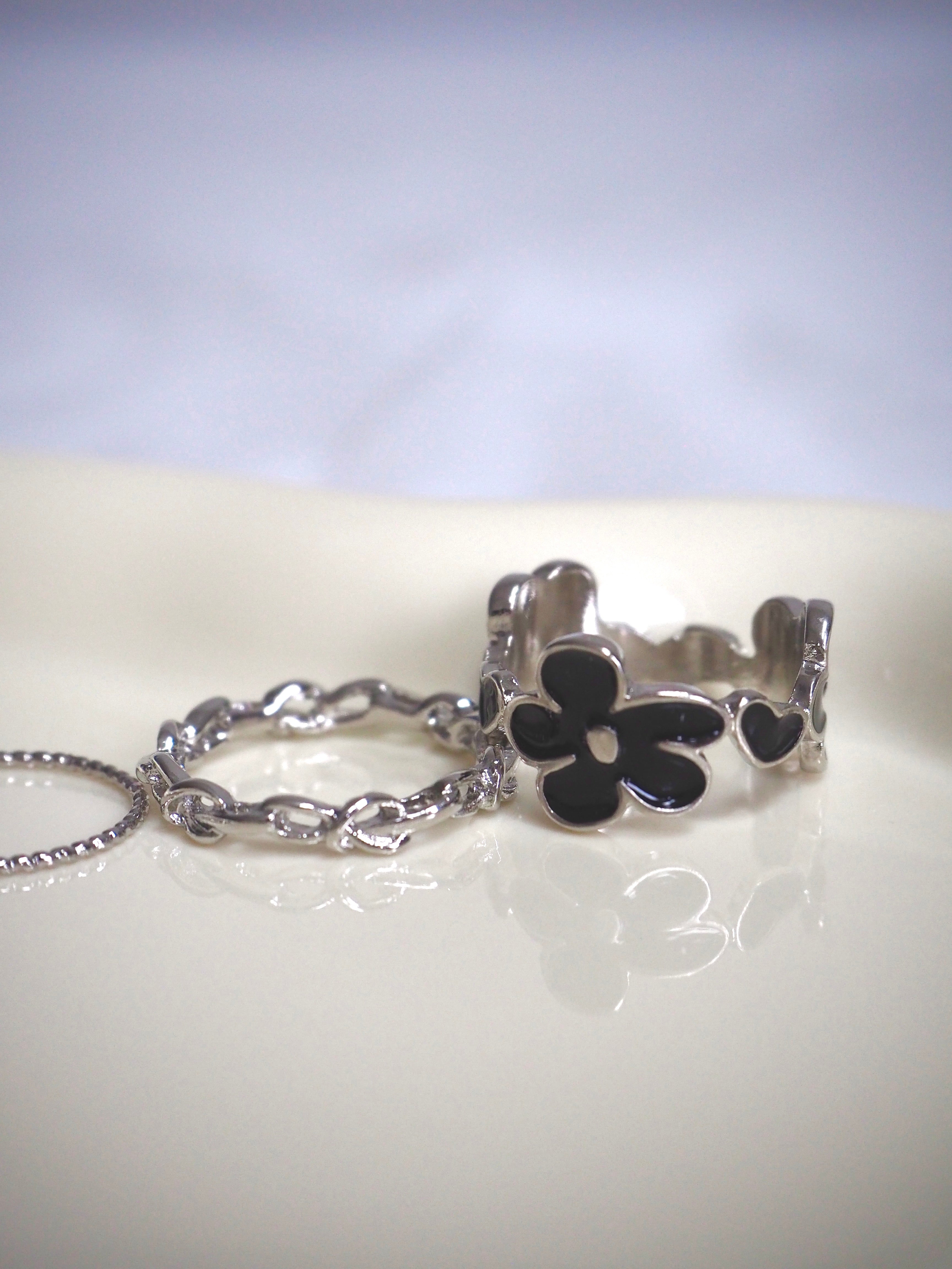 6-in-1 flower layered ring set