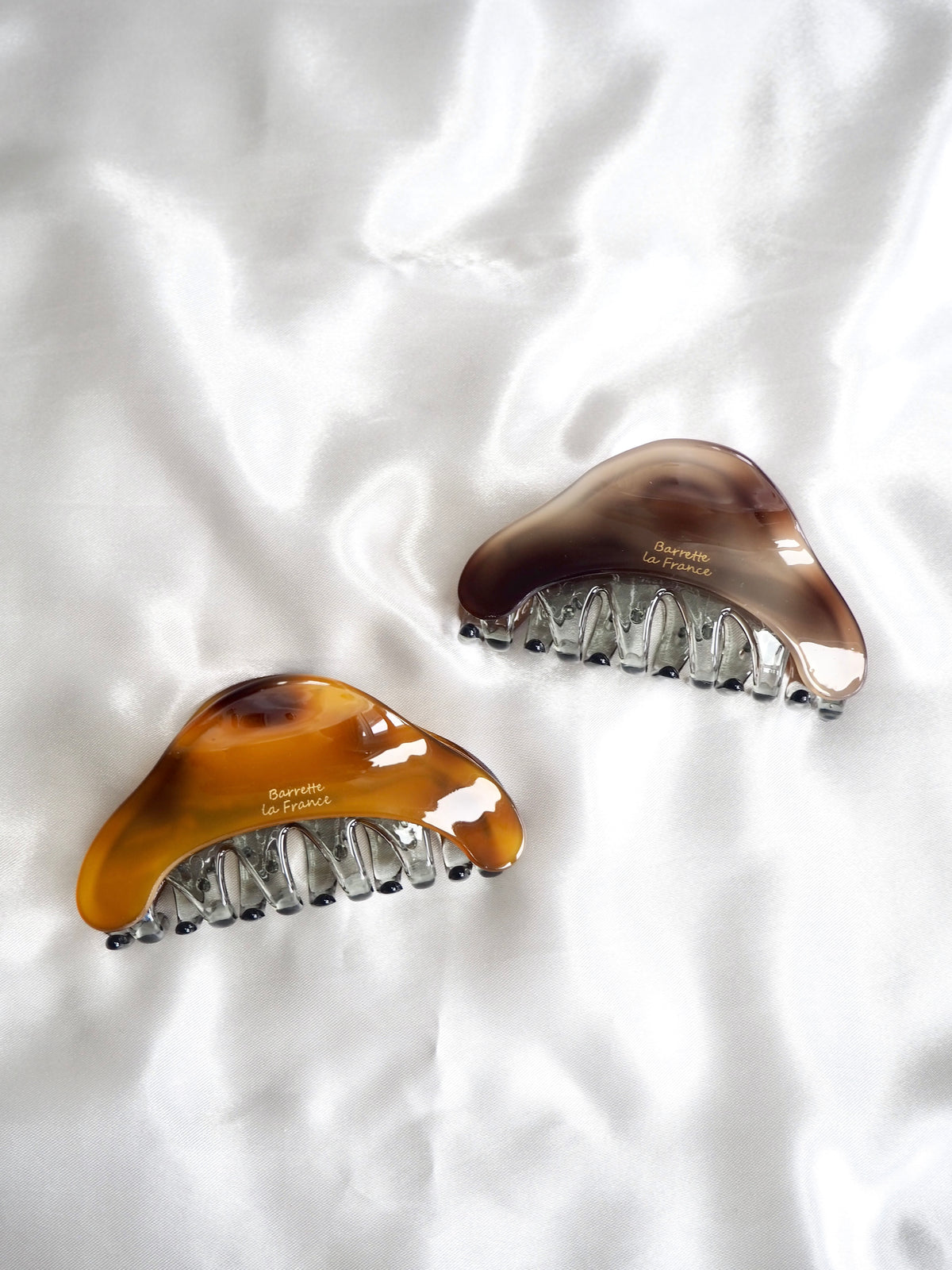 tortoiseshell two-tone claw clip