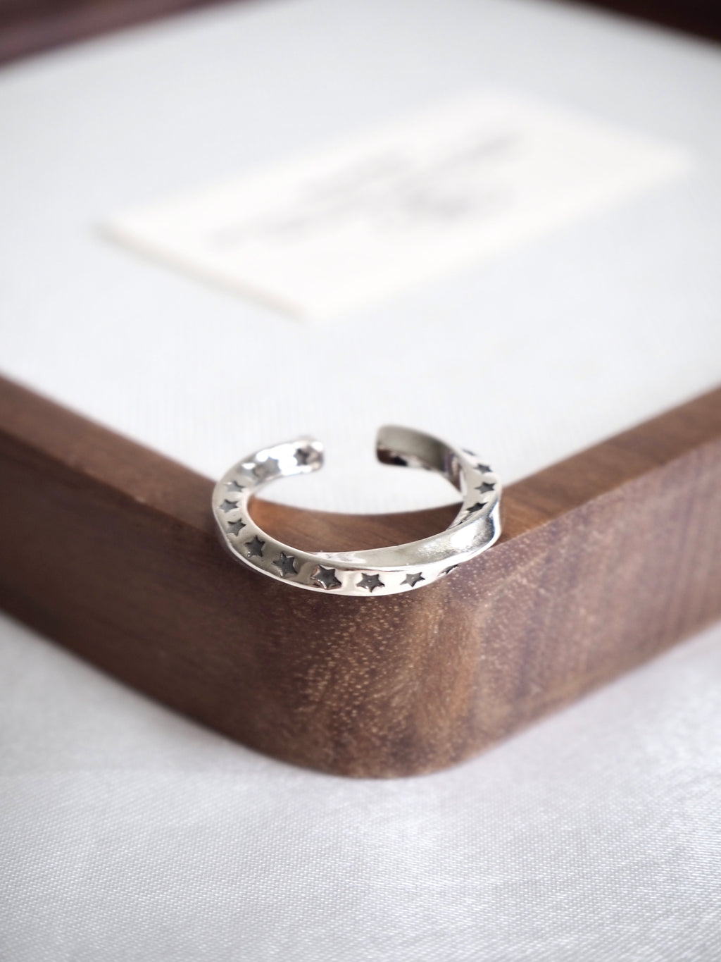vintage star twist ring