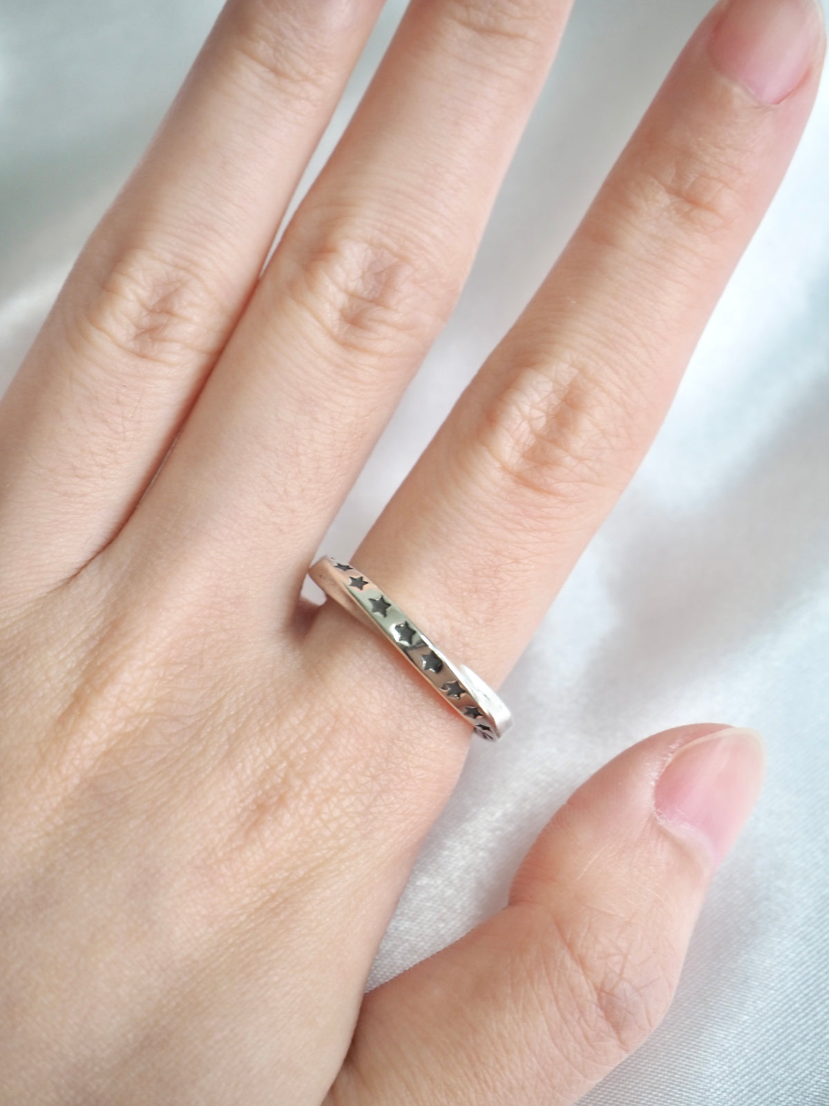 vintage star twist ring