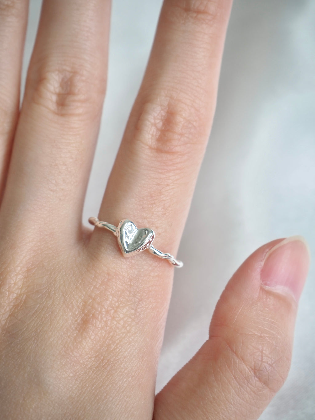 mini heart daily ring