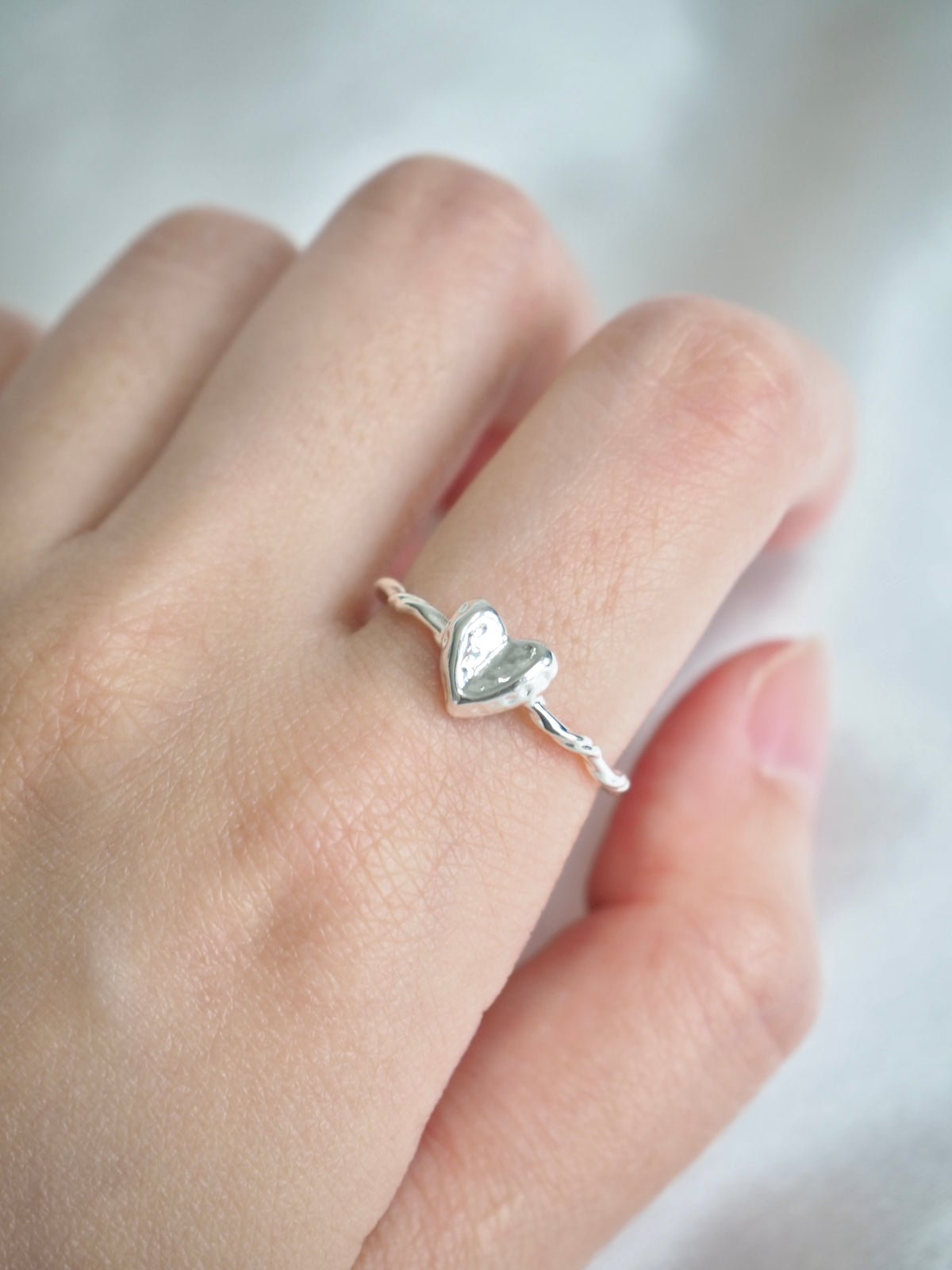 mini heart daily ring