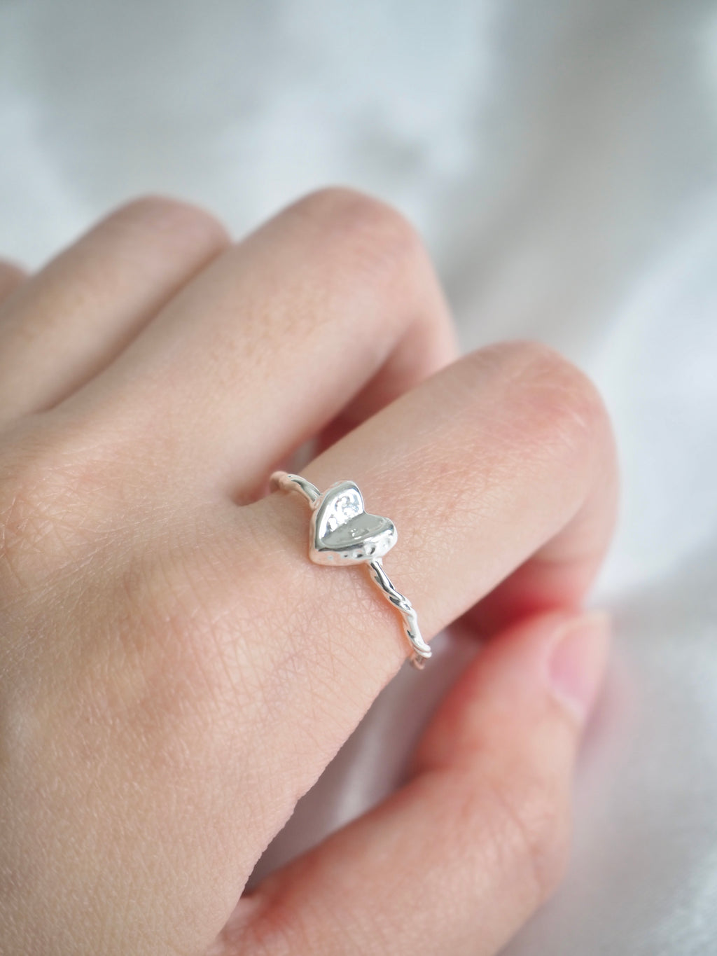 mini heart daily ring
