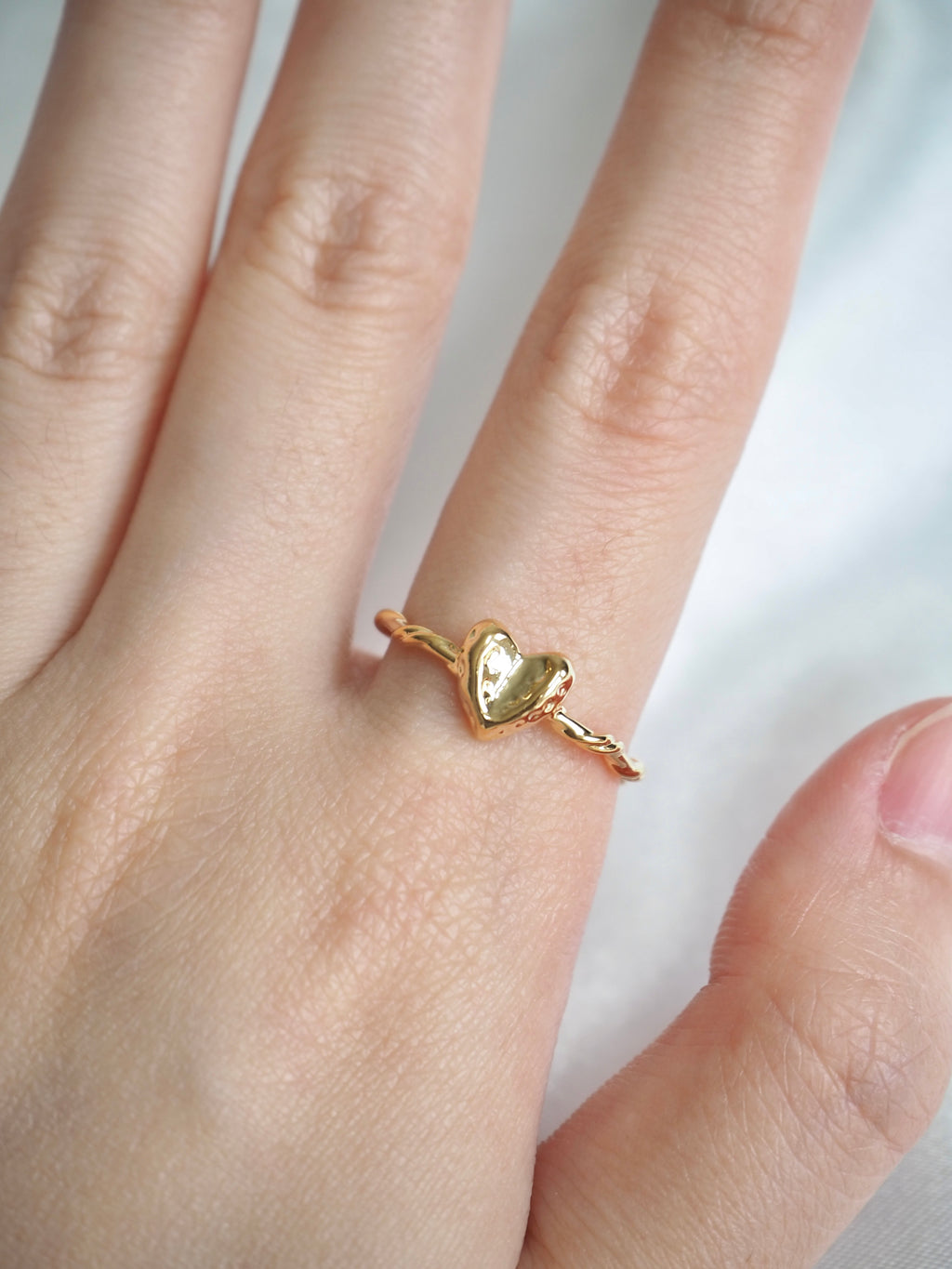 mini heart daily ring