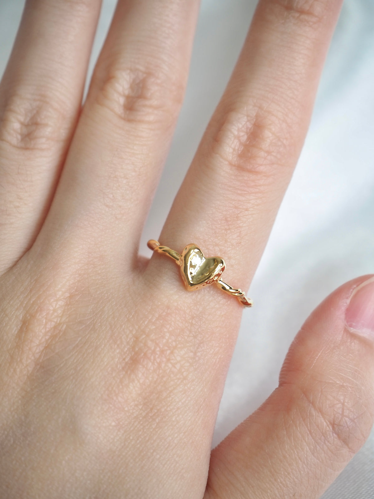 mini heart daily ring