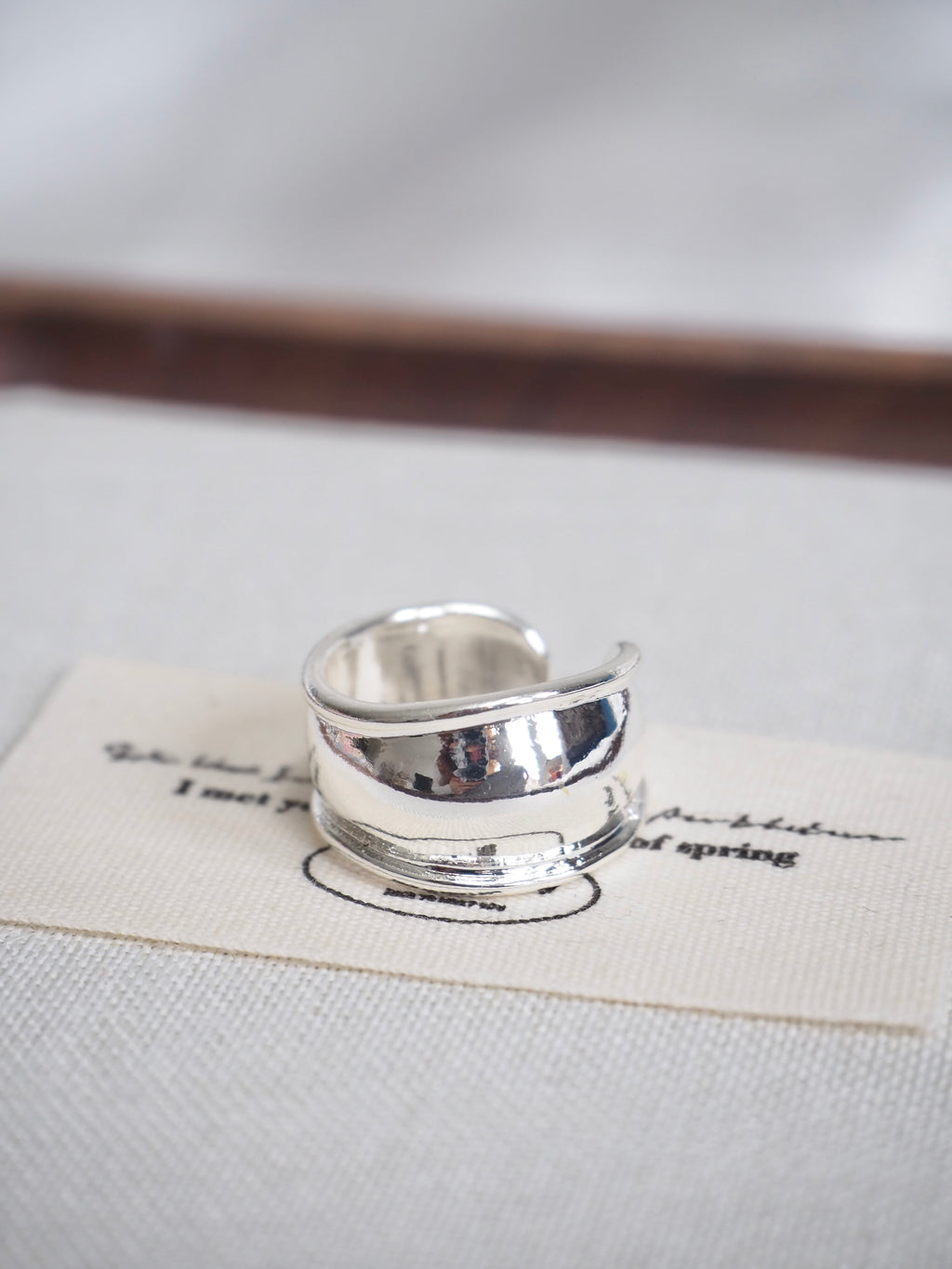 bold wave open ring