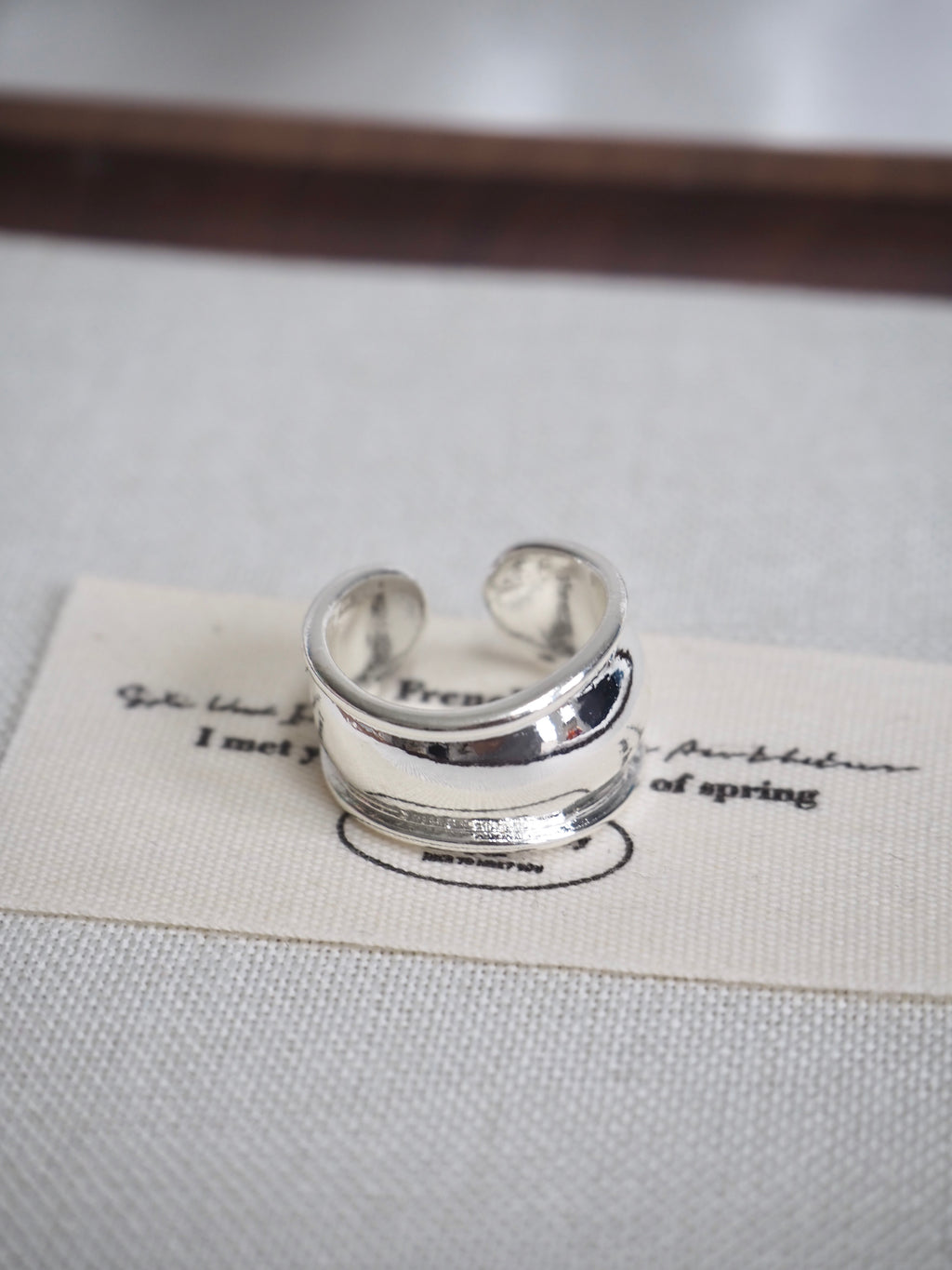 bold wave open ring