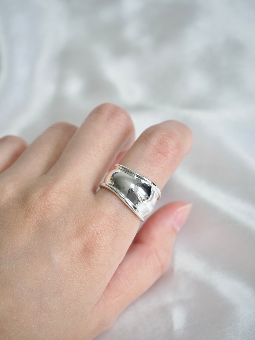 bold wave open ring