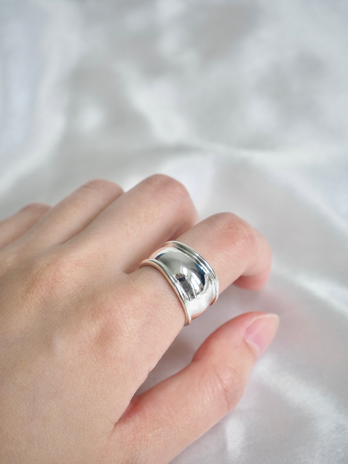 bold wave open ring