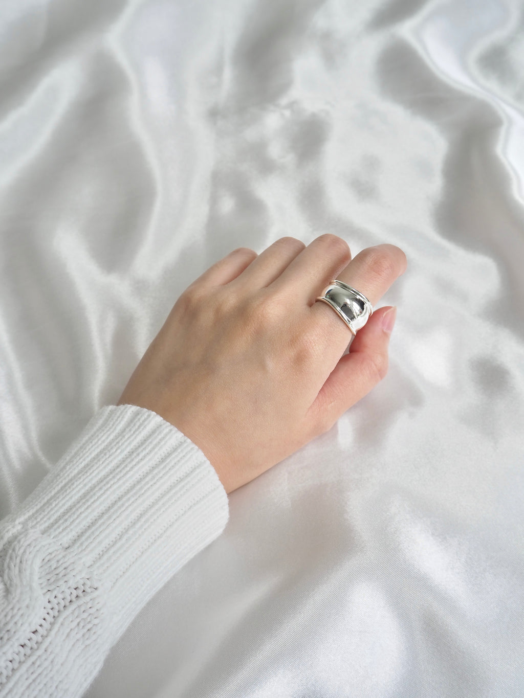 bold wave open ring
