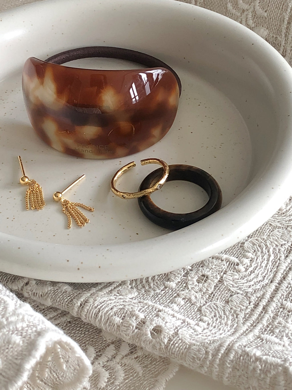 [925silver] textured cubic zirconia ring